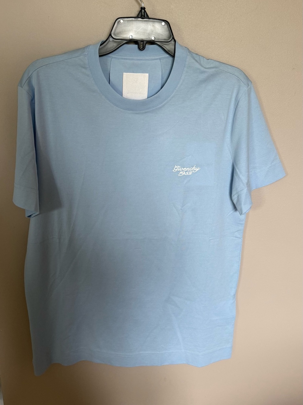 Men’s Givenchy Tshirt